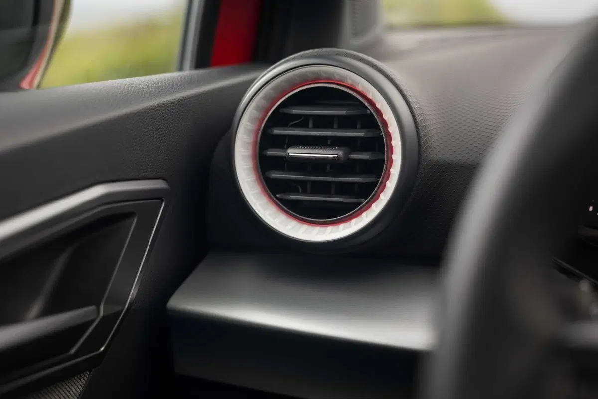 Nuove SEAT Ibiza e Arona 2026: stesso spirito giovane, ma più mature che mai  (32)