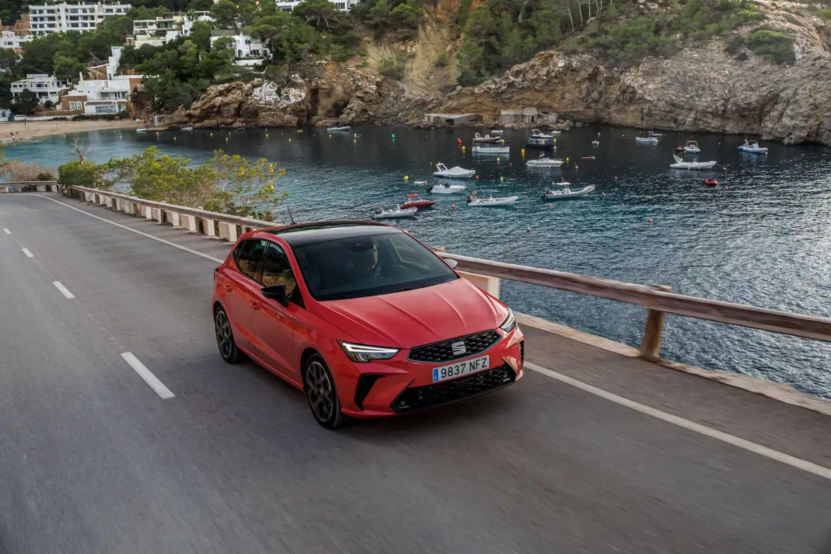 Nuove SEAT Ibiza e Arona 2026: stesso spirito giovane, ma più mature che mai  (63)