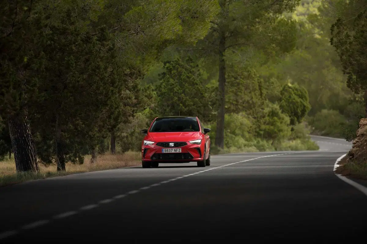 Nuove SEAT Ibiza e Arona 2026: stesso spirito giovane, ma più mature che mai  (65)