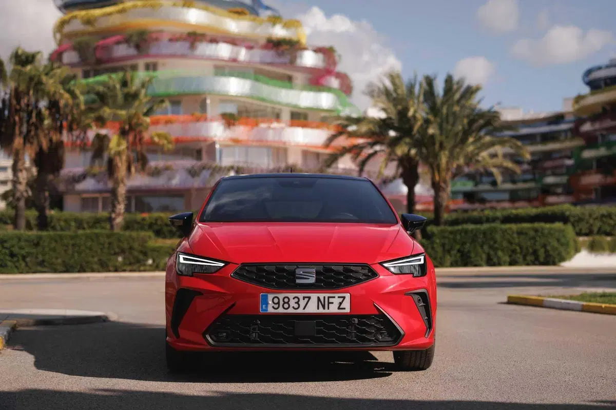 Nuove SEAT Ibiza e Arona 2026: stesso spirito giovane, ma più mature che mai  (70)