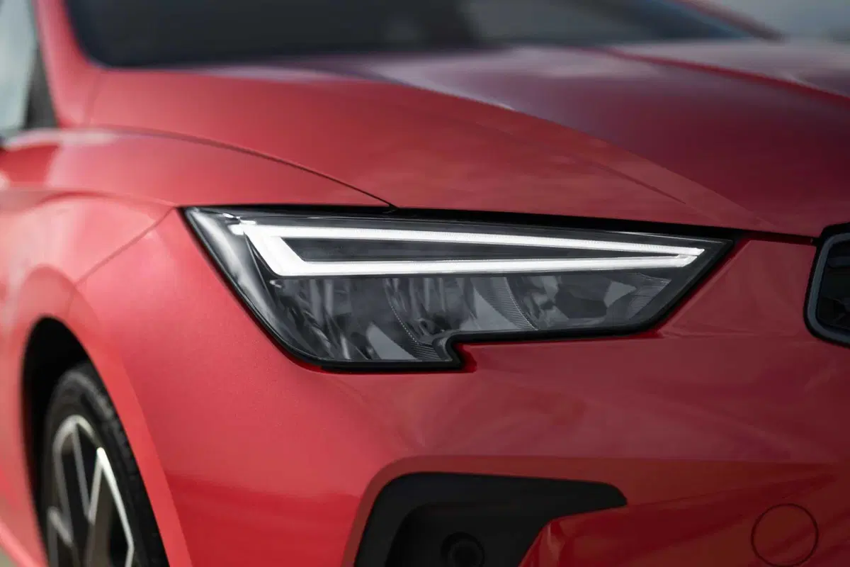 Nuove SEAT Ibiza e Arona 2026: stesso spirito giovane, ma più mature che mai  (20)