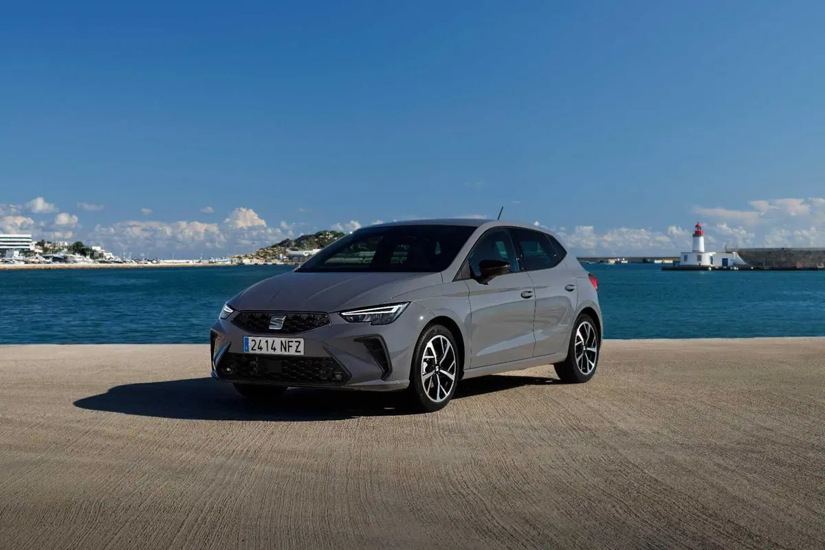Nuove SEAT Ibiza e Arona 2026: stesso spirito giovane, ma più mature che mai  (38)