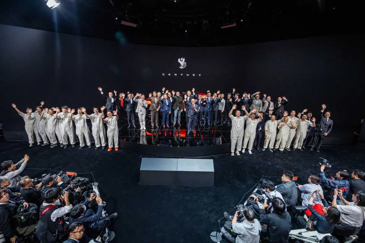 Toyota riorganizza la galassia dei suoi marchi: GR e Century diventano brand indipendenti (11)