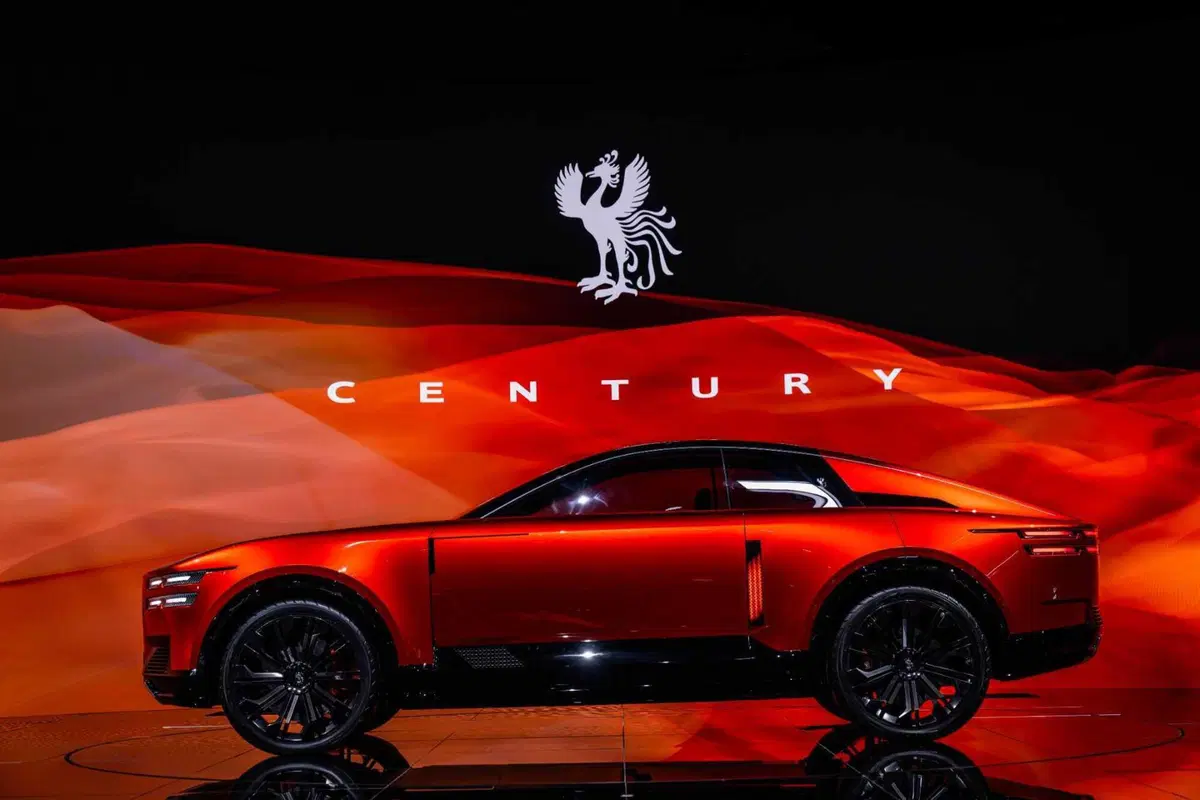 Toyota riorganizza la galassia dei suoi marchi: GR e Century diventano brand indipendenti (12)