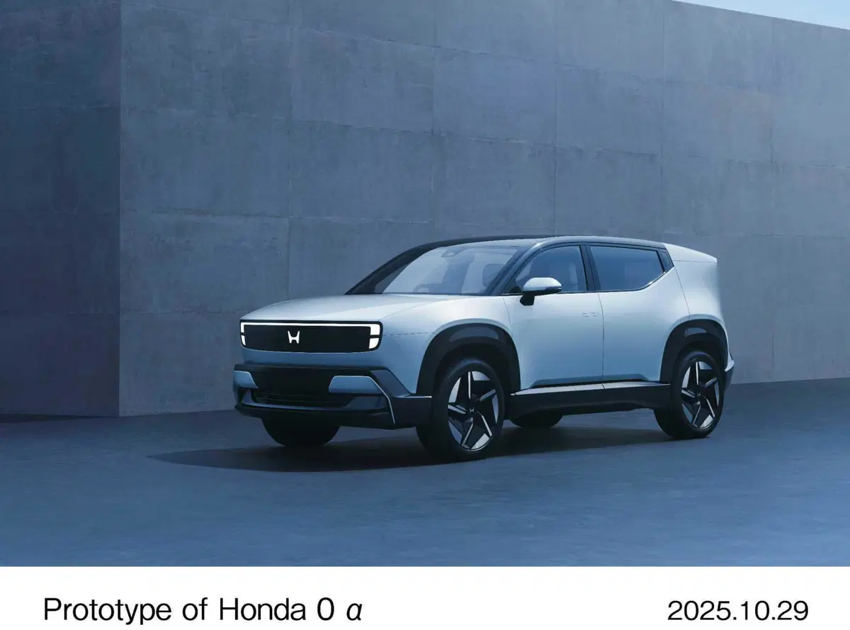 Honda 0 Alpha: il nuovo SUV elettrico “Thin, Light and Wise” debutta al Japan Mobility Show 2025 (6)