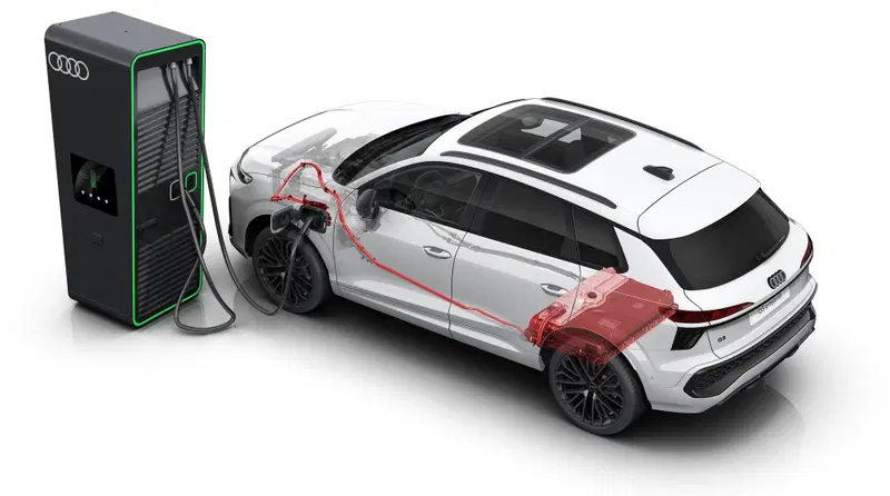 Nuova Audi Q3 e-hybrid