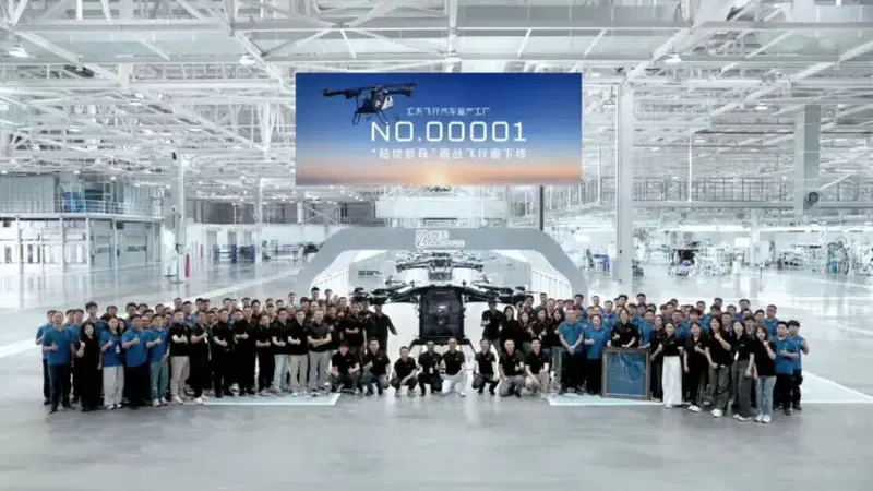 La prima auto volante &egrave; realt&agrave;: inizia la produzione a Guangzhou della XPeng Aridge