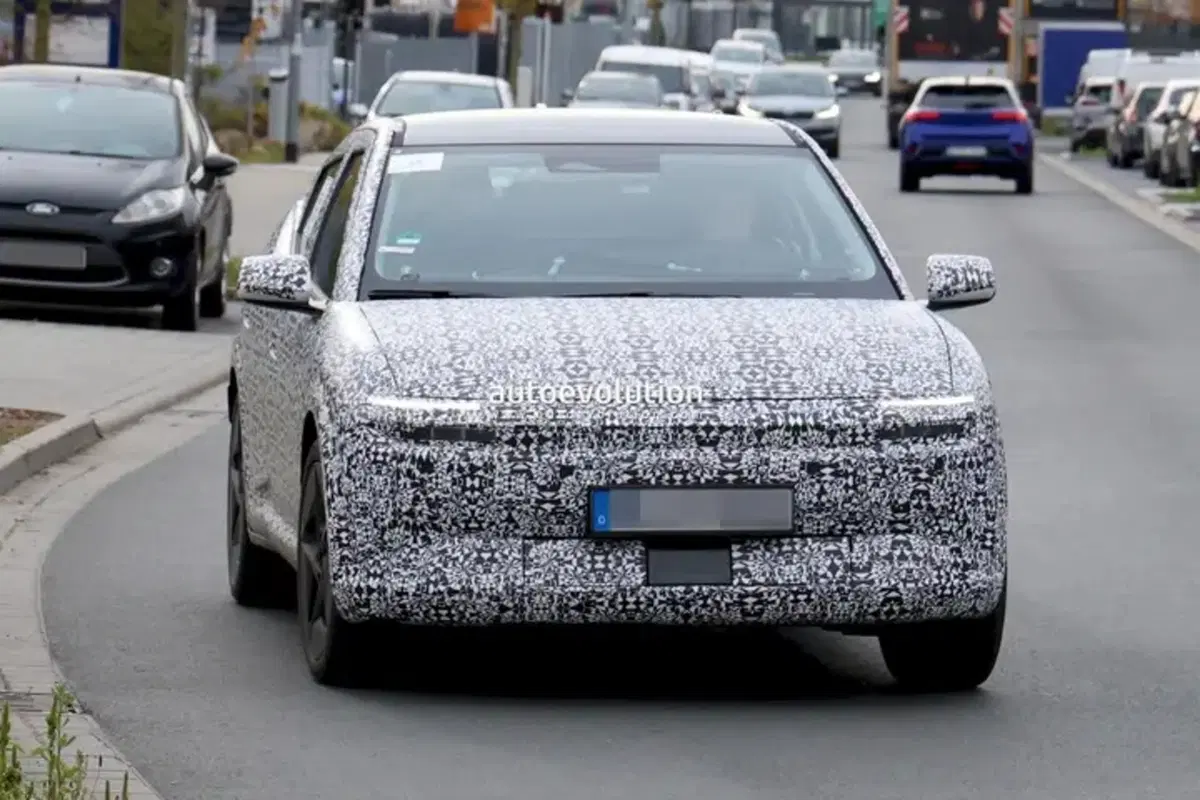 Esterni della nuova Hyundai IONIQ 3 (3)