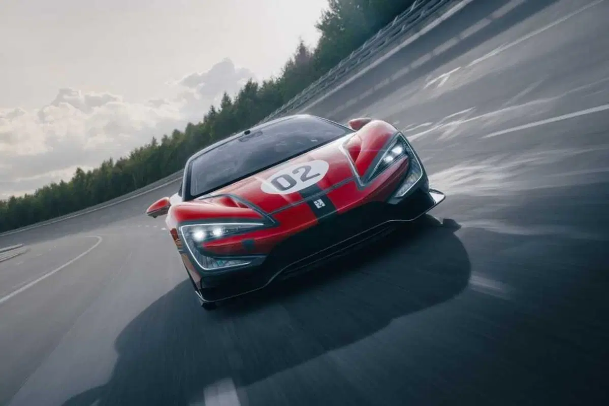 BYD Yangwang U9 Xtreme: record al Nürburgring con carrozzeria stampata in 3D 