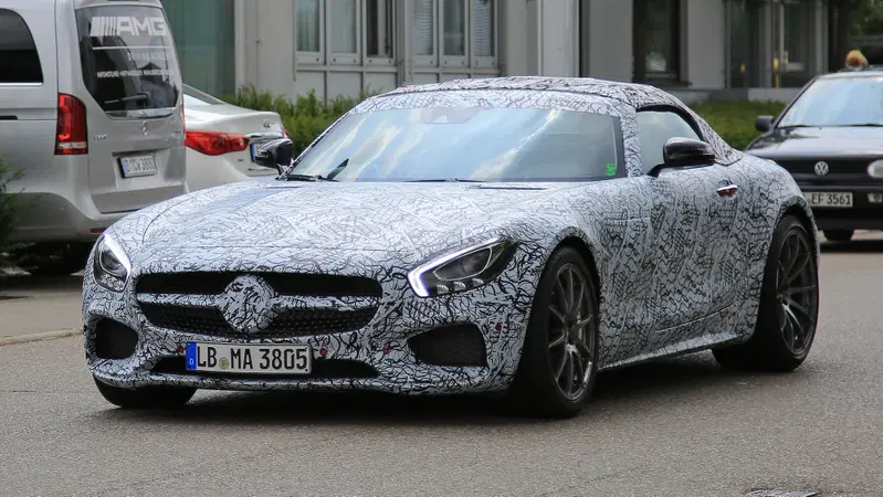 Mercedes AMG GT Roadster