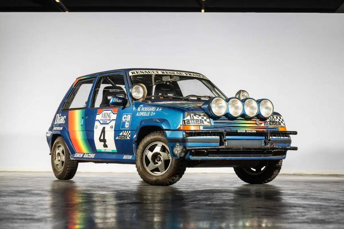 Renault mette all'asta 100 auto storiche leggendarie: Formula 1, Rally iconiche e rarità dal 1898.  (19)