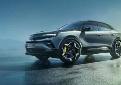 Opel Mokka GSE: il nuovo SUV elettrico da 281 CV che sfida le sportive, da 0 a 100 in soli 5,9 secondi