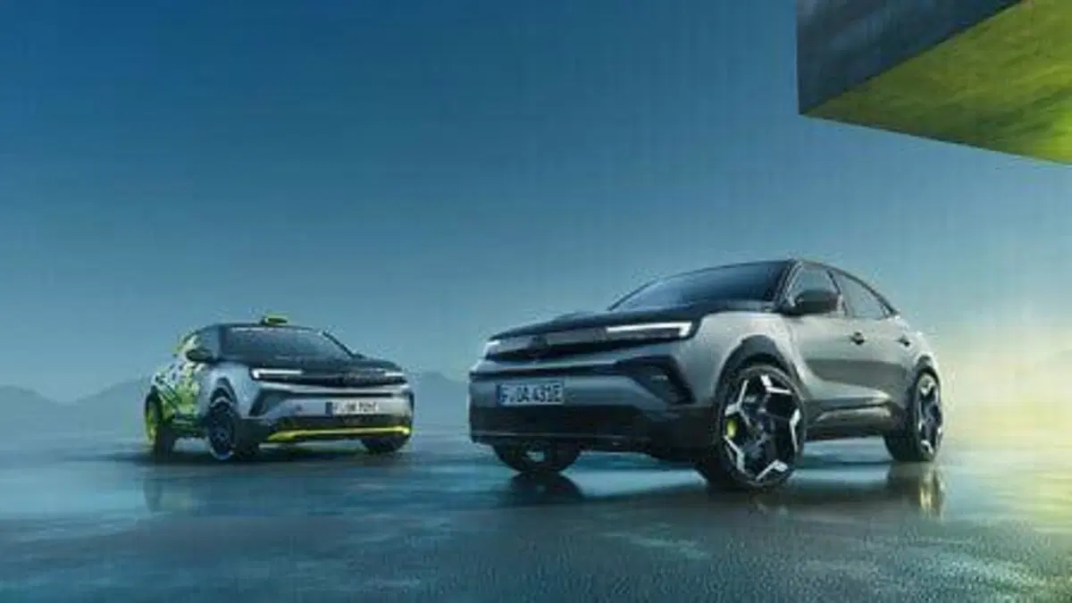 Opel Mokka GSE: il nuovo SUV elettrico da 281 CV che sfida le sportive, da 0 a 100 in soli 5,9 secondi (5)