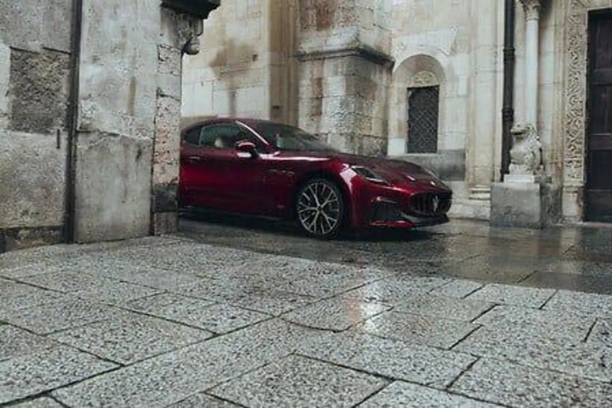 “Maserati Meccanica Lirica”: Modena canta di nuovo con GranTurismo e GranCabrio tornano a casa trionfando (5)