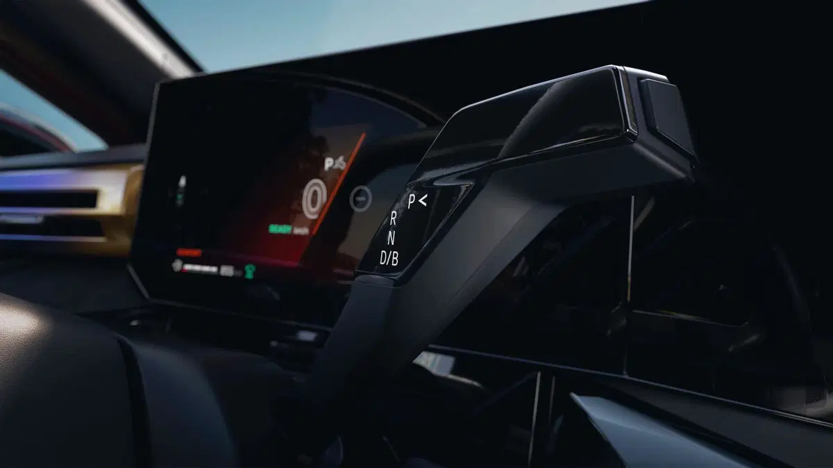 Immagini di nuova Renault CLIO (16)
