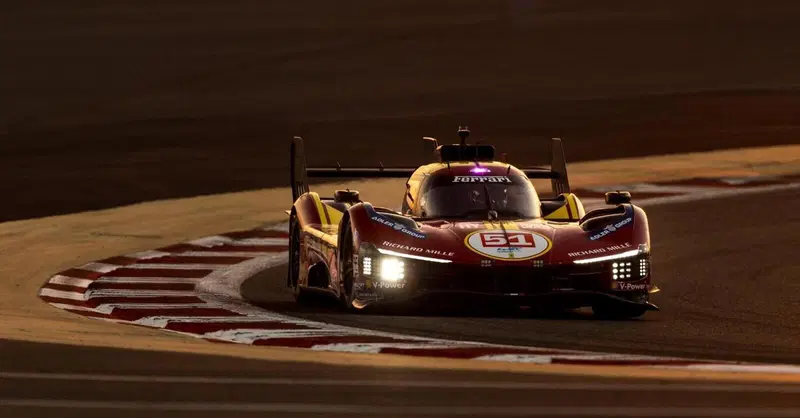 C&rsquo;&egrave; una Ferrari che vince nel motorsport: la Rossa &egrave; campione del mondo Costruttori nel WEC