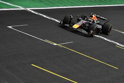 F1. Piastri, guarda Verstappen: lui s&igrave; che lo meriterebbe questo mondiale. E Norris in Brasile mette un&rsquo;ipoteca sul titolo 