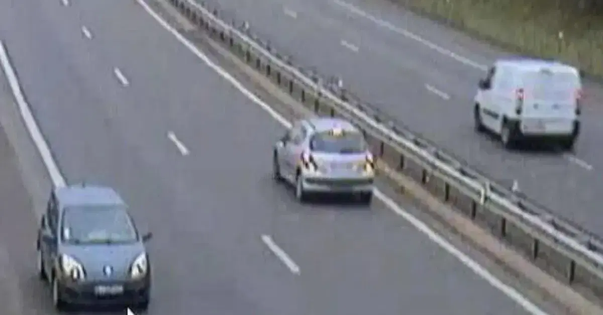 Inseguimento da film: lanciato a 250 km/h contromano senza patente, braccato da un elicottero come in GTA