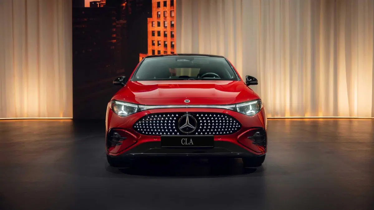 Mercedes-Benz CLA 200 AMG Line Premium 4matic auto (6)