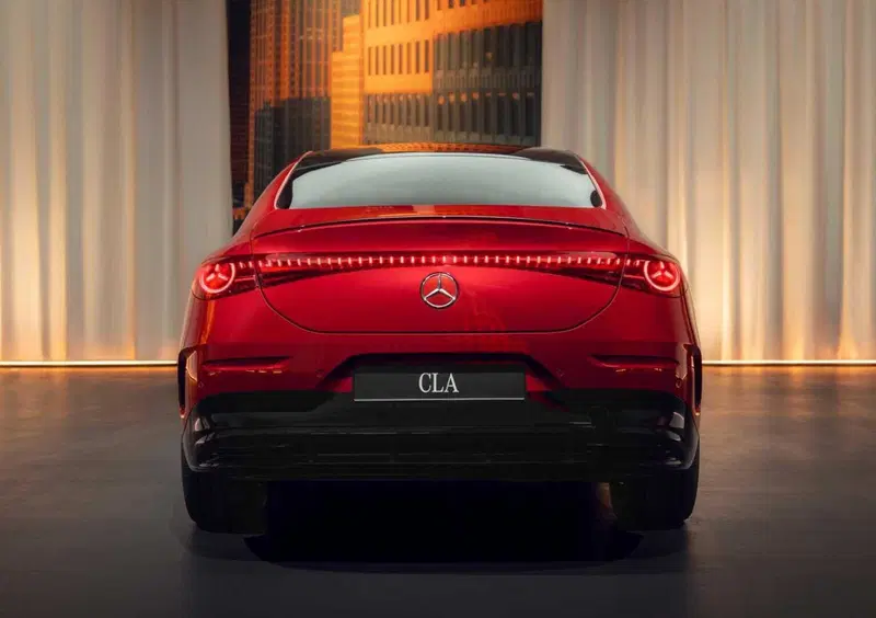 Mercedes-Benz CLA (7)