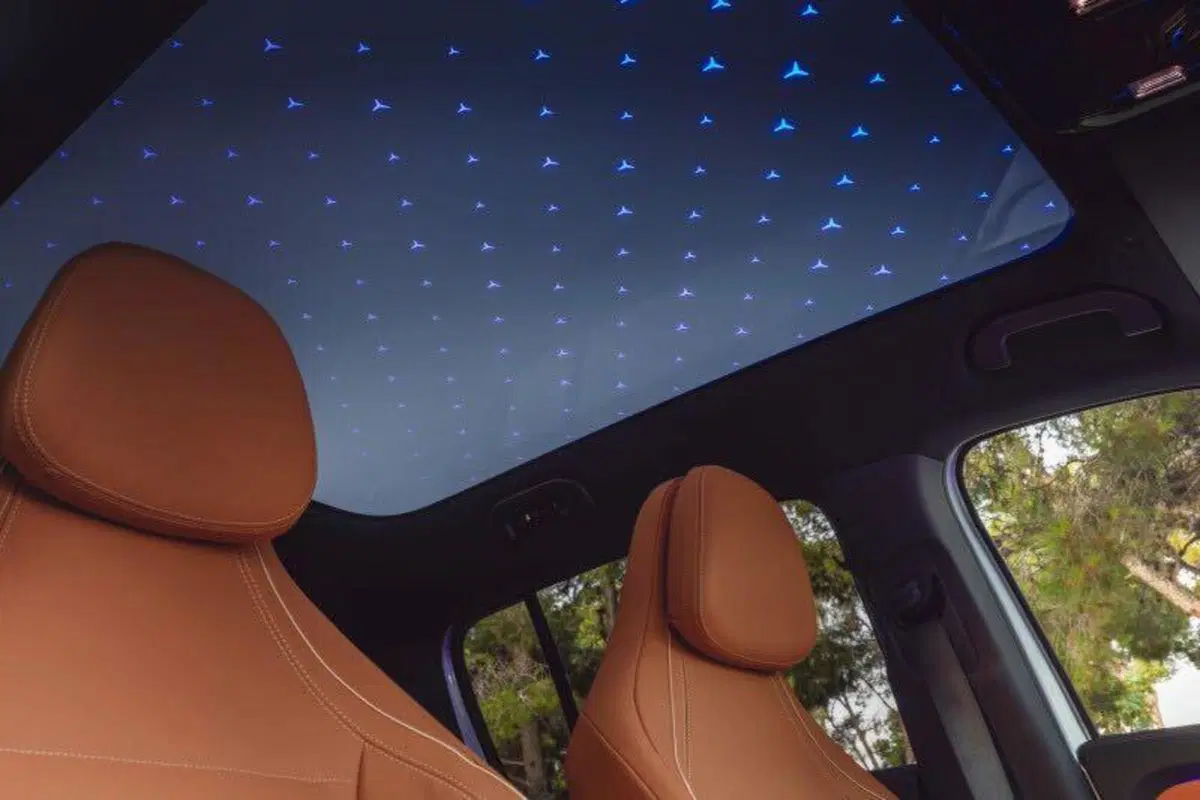 Nuova Mercedes GLB 2026: svelate le prime immagini del SUV che sostituirà la EQB (9)