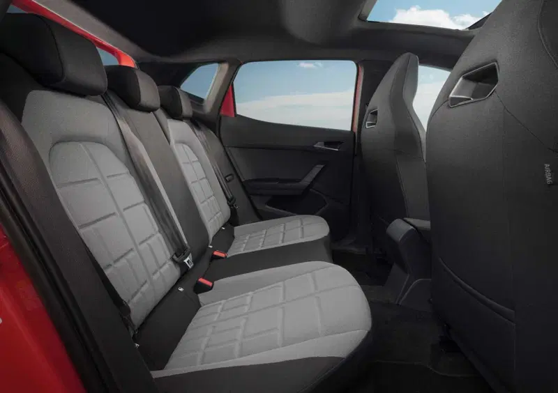 SEAT Ibiza (13)