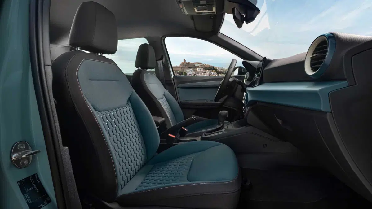 SEAT Arona 1.6 TDI 115 CV Style (14)