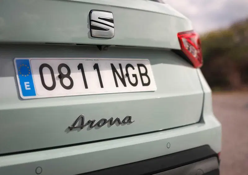 SEAT Arona (2017-->>) (21)
