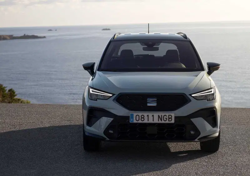 SEAT Arona (2017-->>) (3)