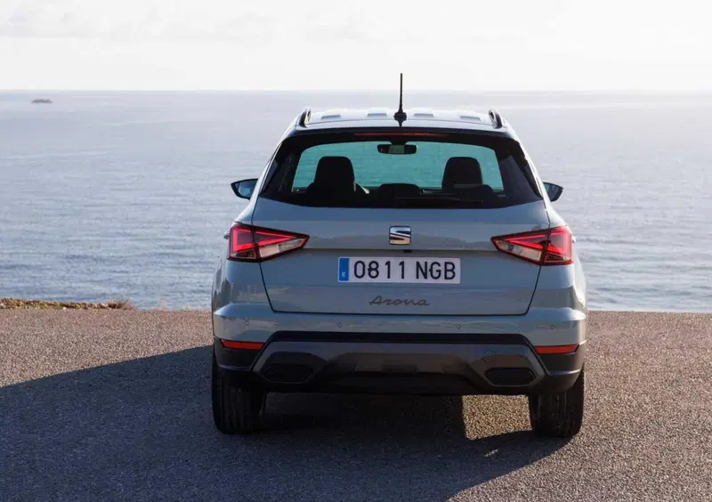 SEAT Arona (2017-->>) (7)