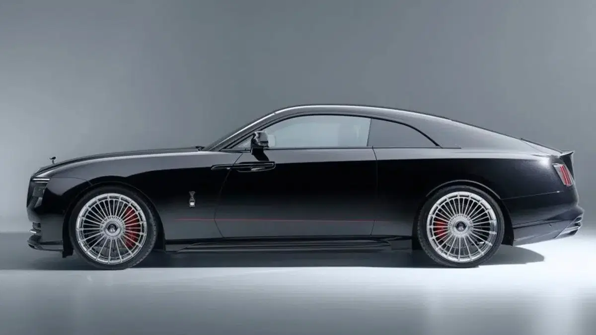 Novitec trasforma la Rolls-Royce Spectre: il lusso elettrico più estremo mai visto (4)