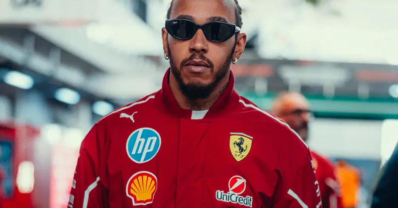 F1. &ldquo;Hamilton distrutto da Leclerc, ha 40 anni&rdquo;: Valsecchi attacca la Ferrari e svela cosa pensa di Kimi Antonelli