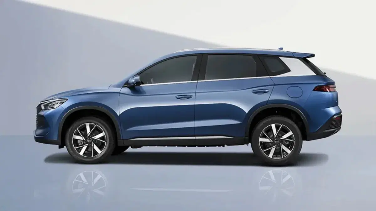 BYD Sealion 5 DM-i: il nuovo SUV ibrido plug-in pronto a sfidare Kia Sportage e Hyundai Tucson