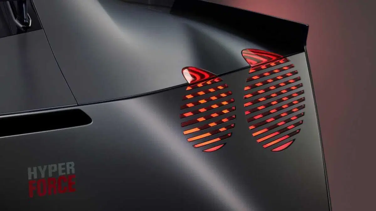 nissan (8)