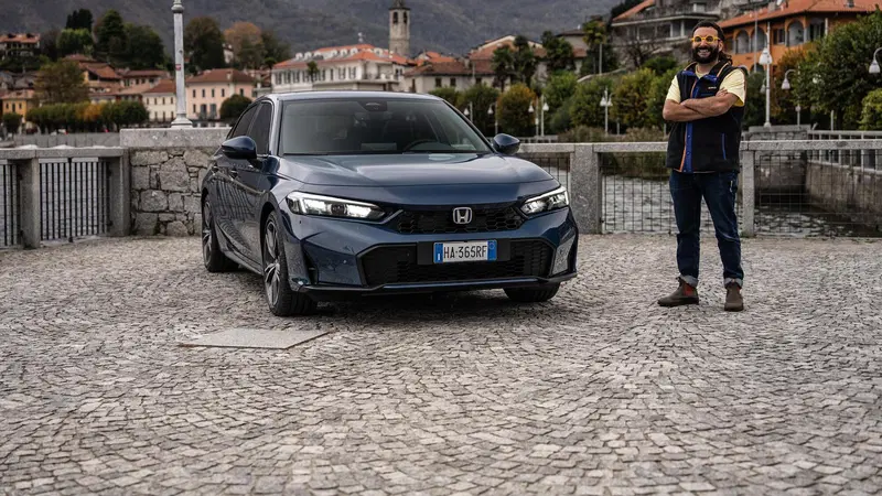 L'ibrido migliore di tutti? 10 cose che (forse) non sapevi della Honda Civic restyling 2026 [VIDEO]
