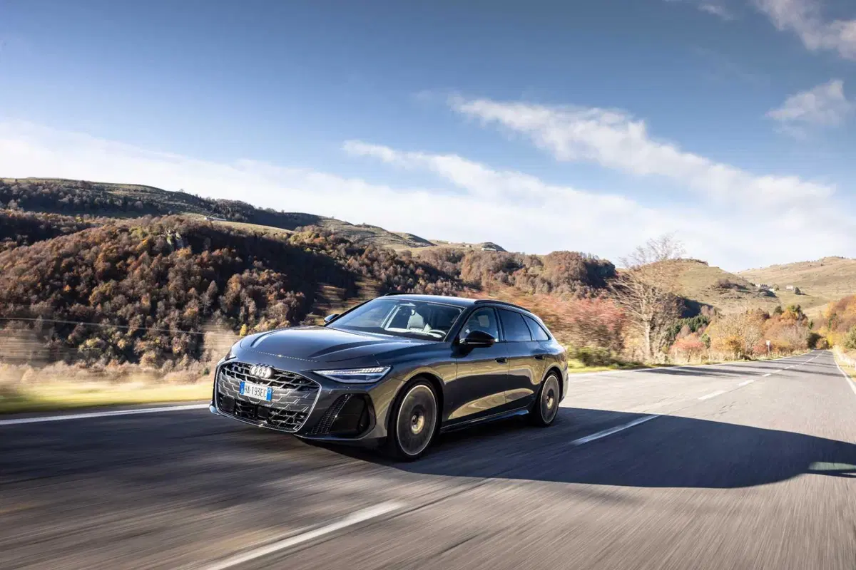 Audi A6 e-hybrid: eleganza elettrificata con oltre 100 km di autonomia | Caratteristiche, prezzi e allestimenti [VIDEO] (2)