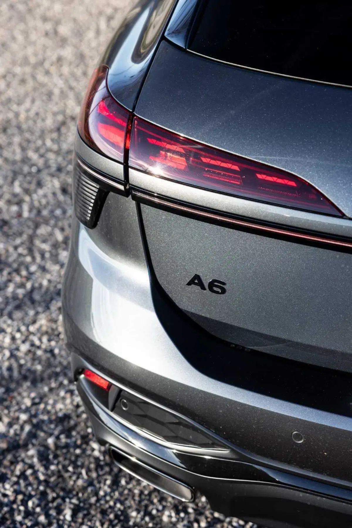 Audi A6 e-hybrid: eleganza elettrificata con oltre 100 km di autonomia | Caratteristiche, prezzi e allestimenti [VIDEO] (5)