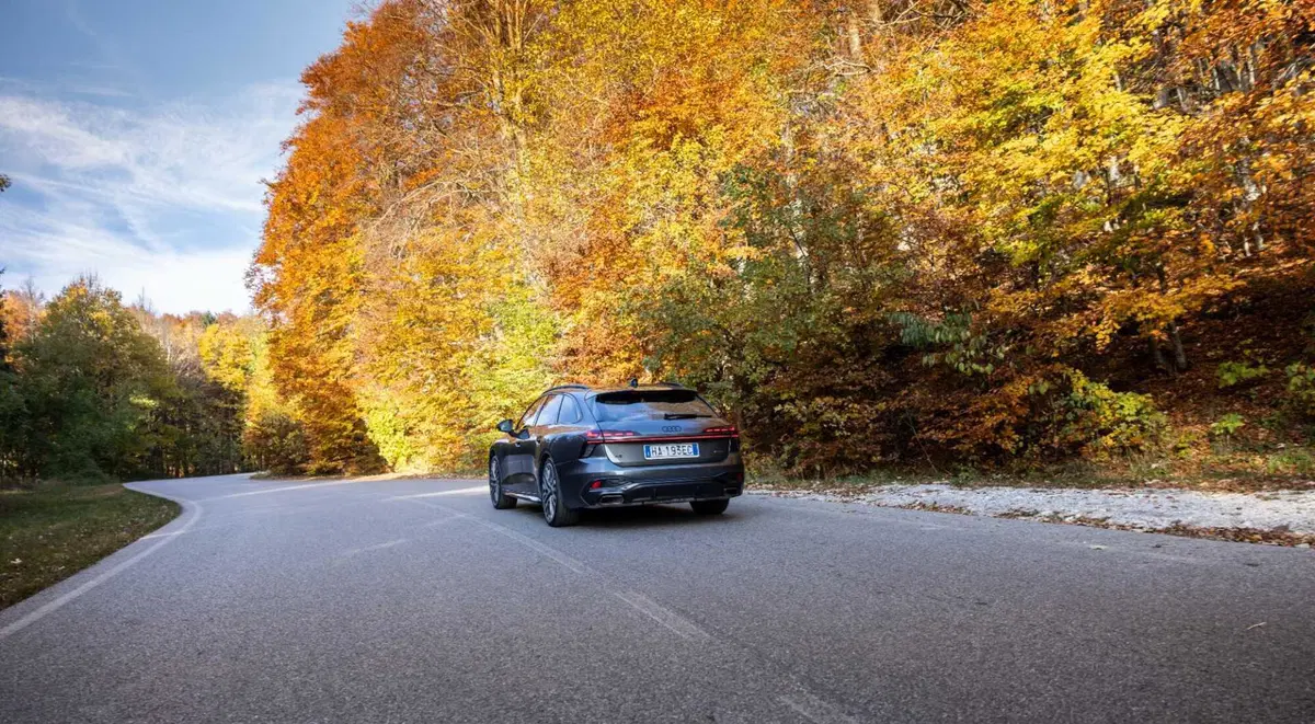 Audi A6 e-hybrid: eleganza elettrificata con oltre 100 km di autonomia | Caratteristiche, prezzi e allestimenti [VIDEO] (6)
