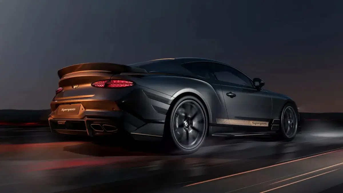 Nuova Bentley Supersports: la GT che manda in pensione l’ibrido con il suo V8 da 657 CV (4)