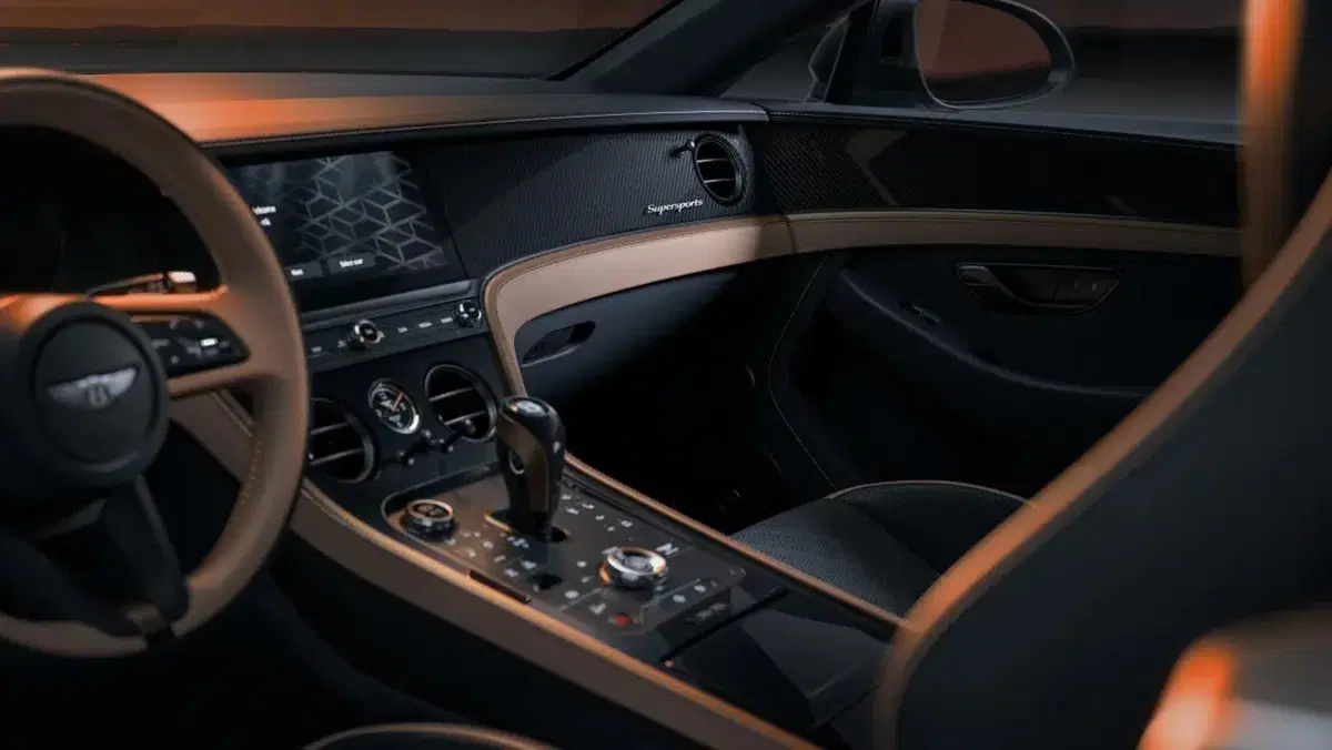 Nuova Bentley Supersports: la GT che manda in pensione l’ibrido con il suo V8 da 657 CV (7)