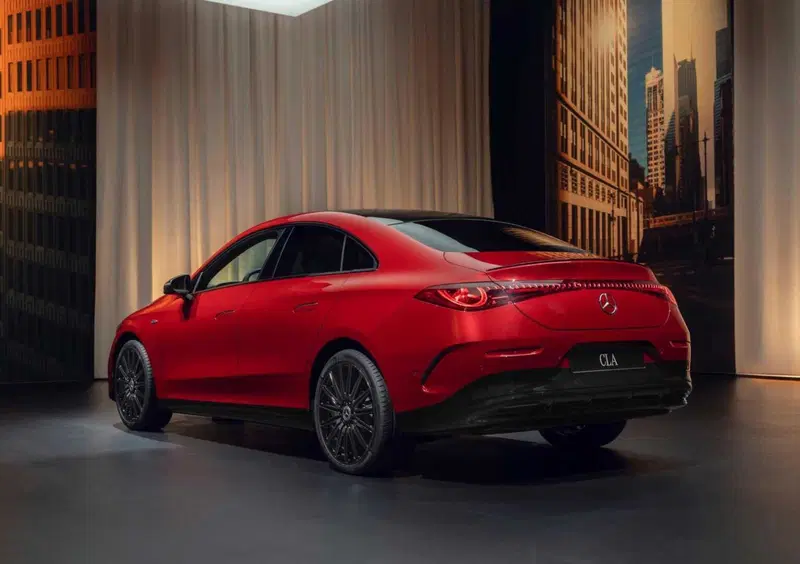 Mercedes-Benz CLA EQ (4)