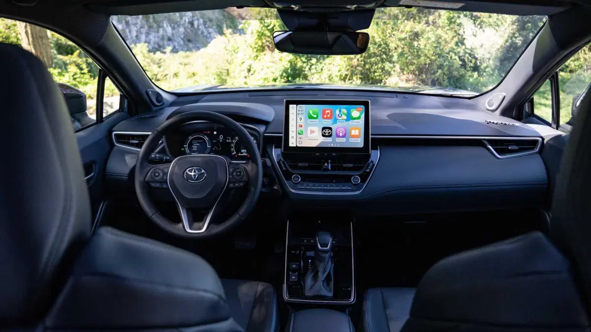 Toyota Corolla Cross Hybrid 2.0h Trend 2wd 197cv e-cvt (10)