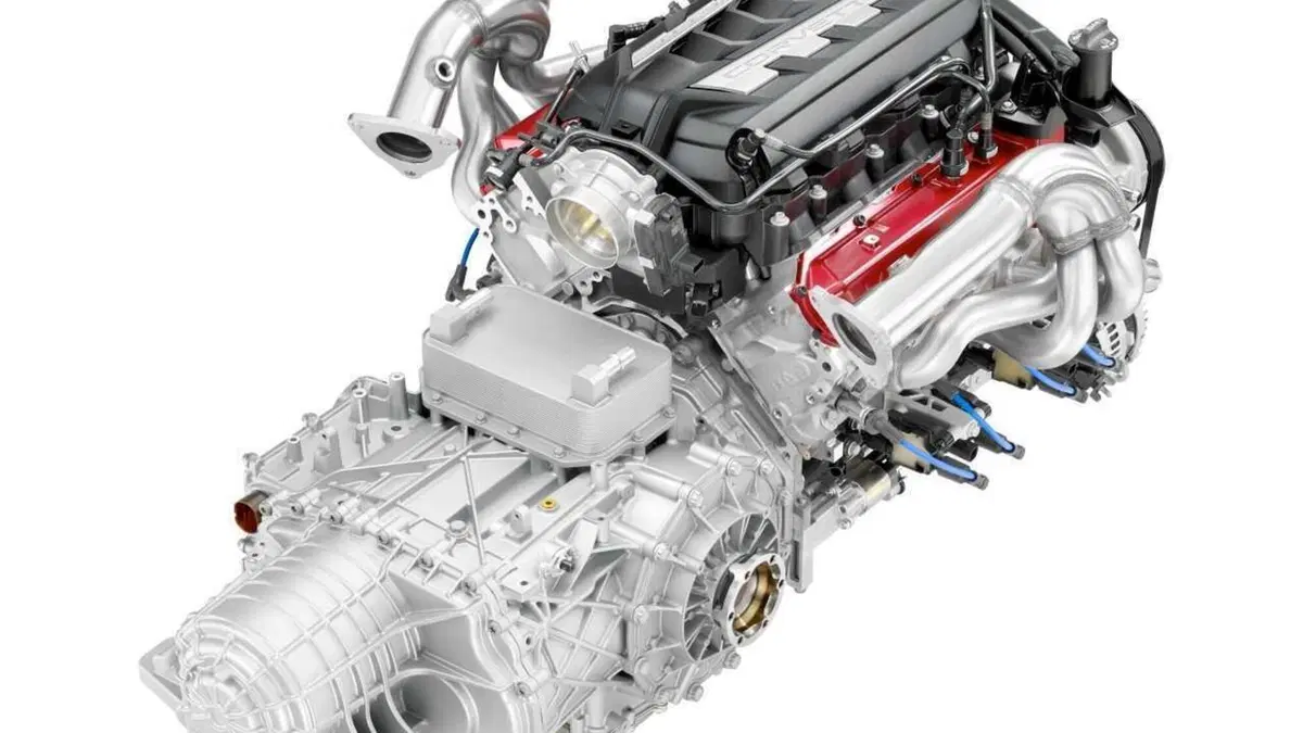 Mentre l'Europa vieta i motori termici, General Motors rilancia: arriva il nuovo V8 da oltre 500 CV che farà tremare l'asfalto (5)