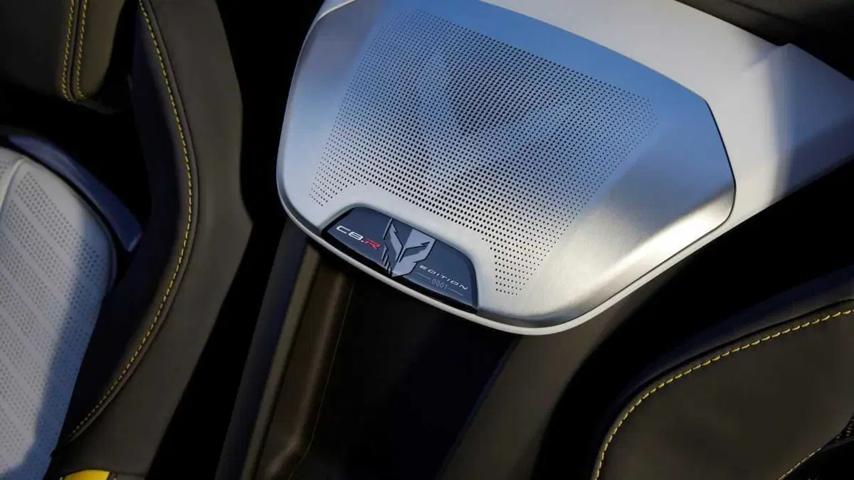Mentre l'Europa vieta i motori termici, General Motors rilancia: arriva il nuovo V8 da oltre 500 CV che farà tremare l'asfalto (7)