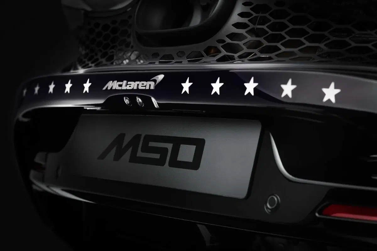 McLaren 750S Spider Project Viva: la one-off dipinta a mano che celebra Las Vegas