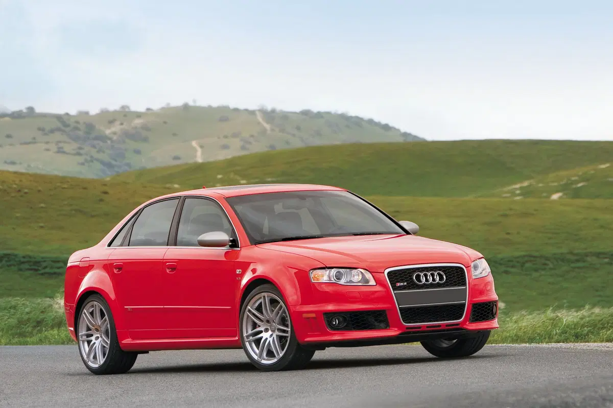 Ecco le dieci quattro porte più veloci al Nurburgring (3)