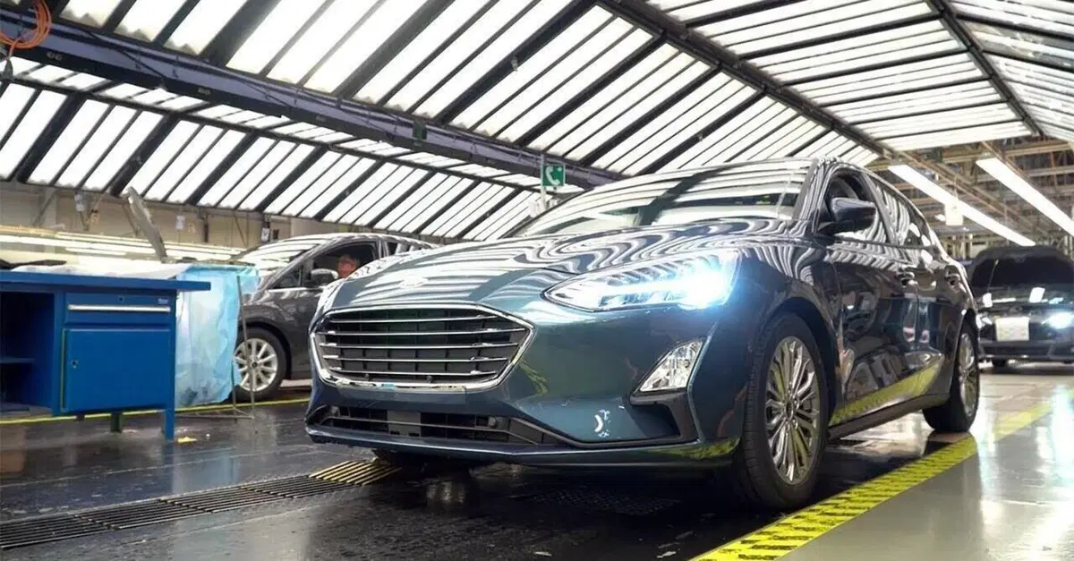 Addio alla Ford Focus: dopo 27 anni si chiude un capitolo fondamentale dell&rsquo;auto europea