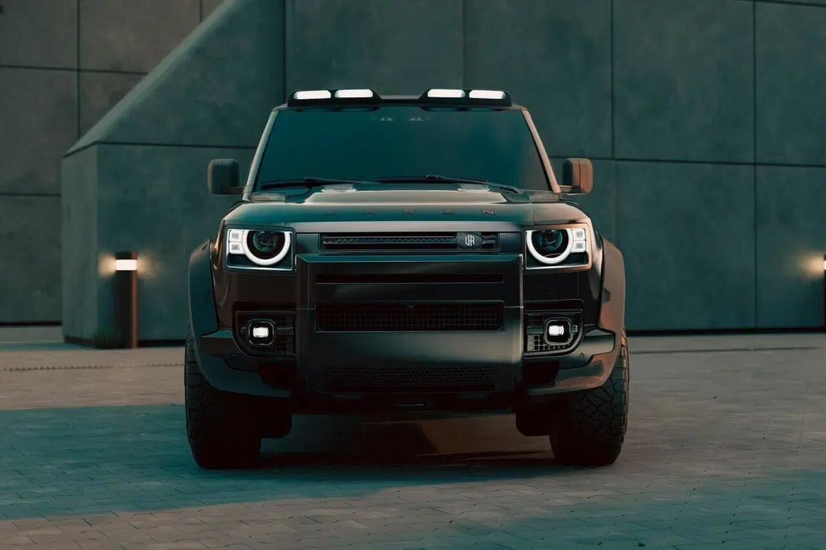 Land Rover Defender, in arrivo nel 2026 una versione pick-up (3)