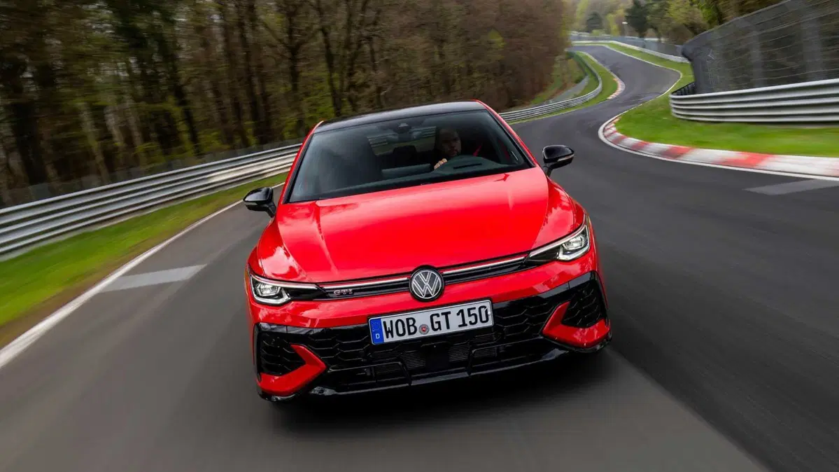 Volkswagen Golf 2.0 tsi GTI Edition 50 325cv dsg (4)
