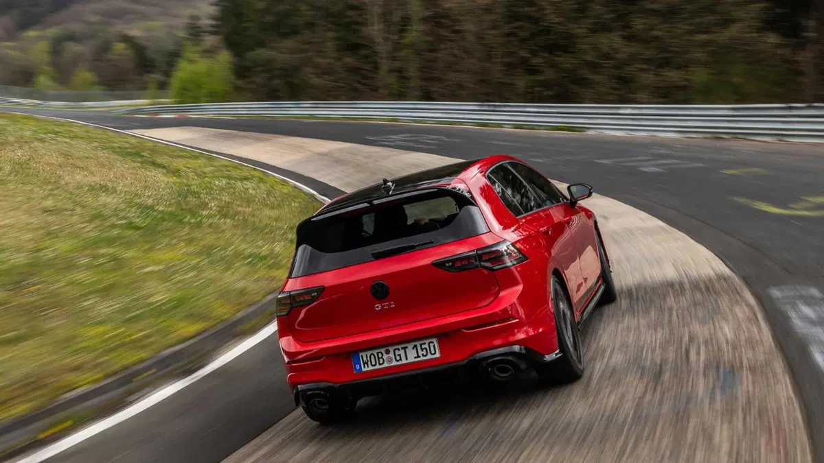 Volkswagen Golf 2.0 tsi GTI Edition 50 325cv dsg (6)